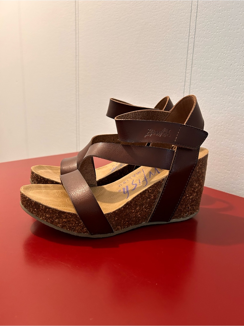 Blowfish Malibu  Size 8 Brown Hapuku Wedge Sandals